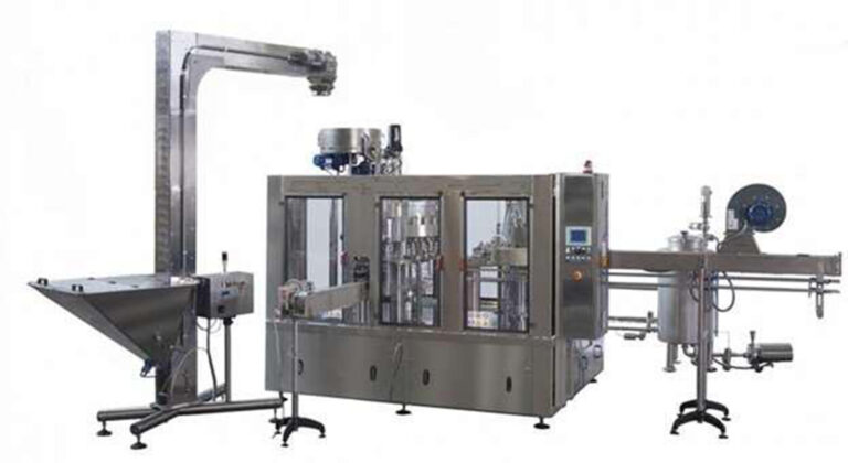 Brand New Fully Automatic SMI Complete PET Filling Line For Still Water