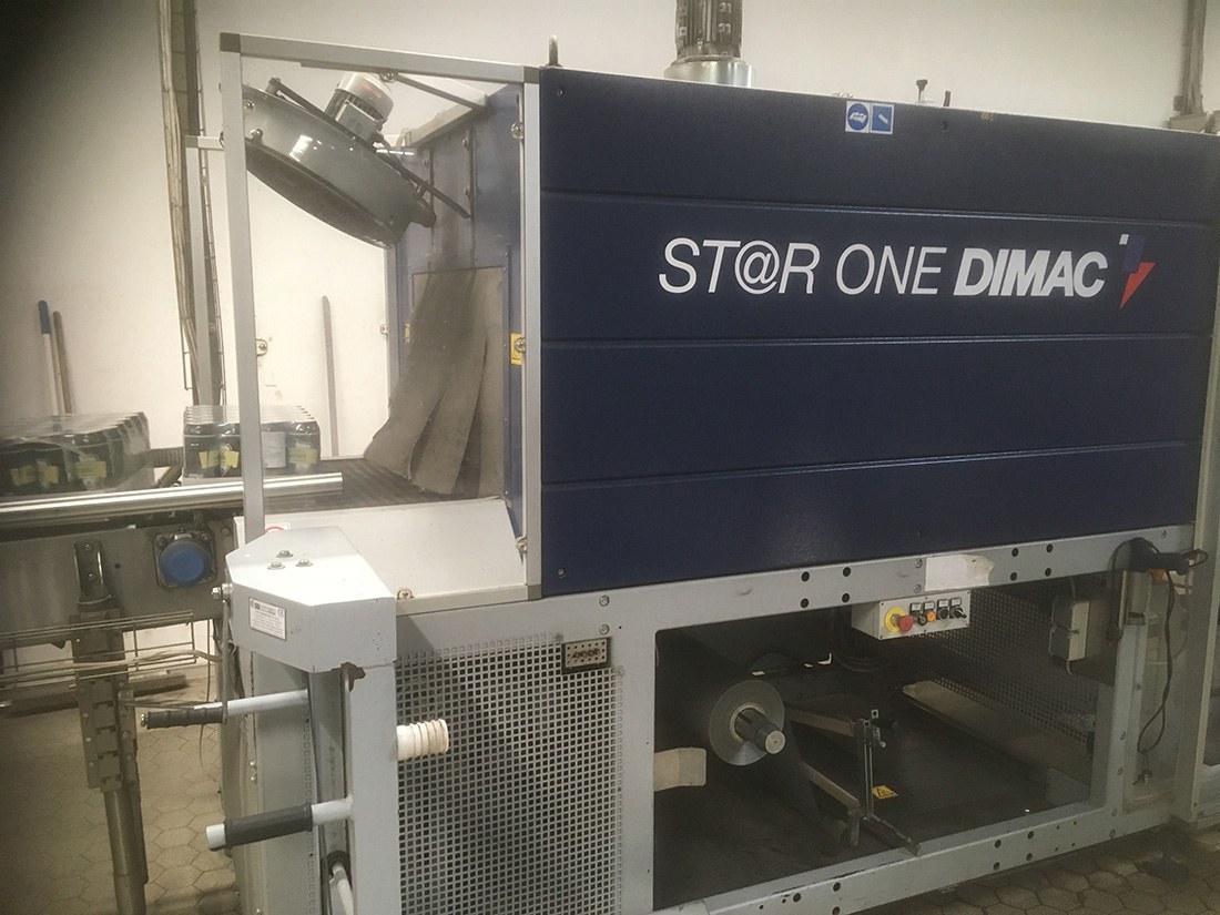 Star One Dimac Tray Packaging and Foil Shrinking Machine with Heating Tunnel
