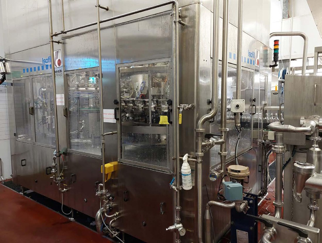 Berchi Glass & PET Bottle Filling Line Still and Carbonated Product Filling