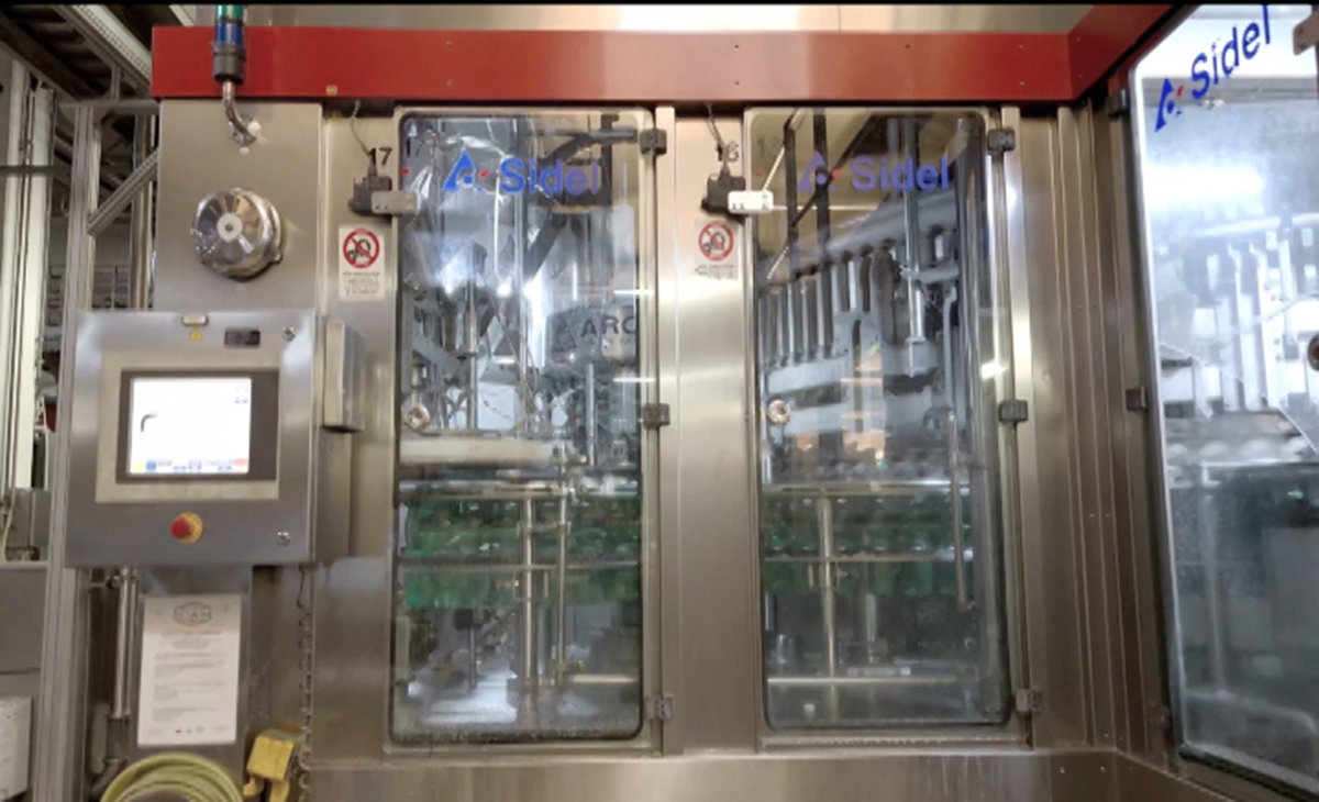 Complete SIDEL COMBI Line with Capacity of 30,000 BHR for Still and Carbonated Water